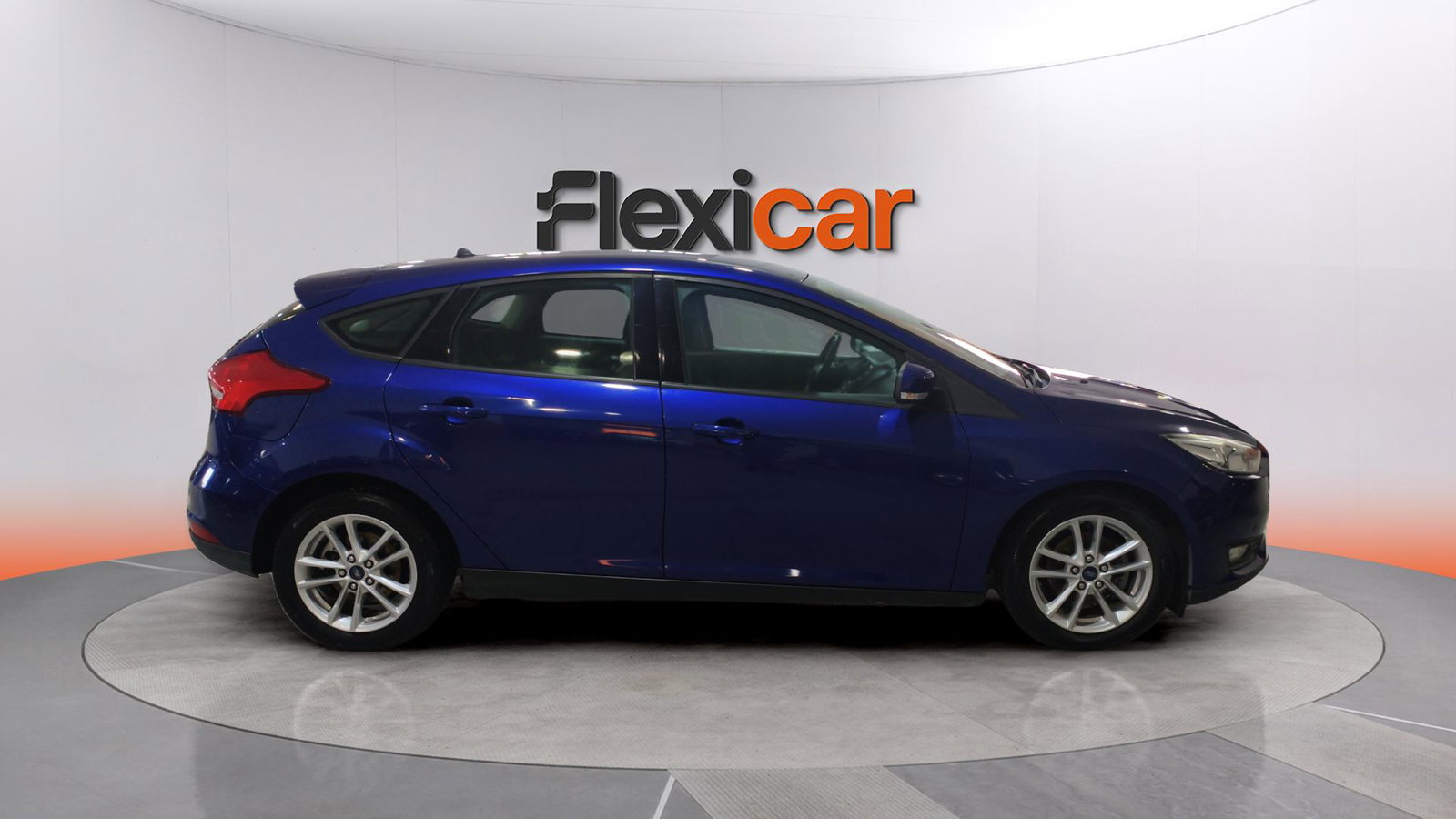 https://cdn-flexicar.caraffinity.it/public_appraisal_images_pro/images/stock/257169/DkrlEmMtBO__WhatsApp Image 2026-04-24 at 18.50.58.jpeg